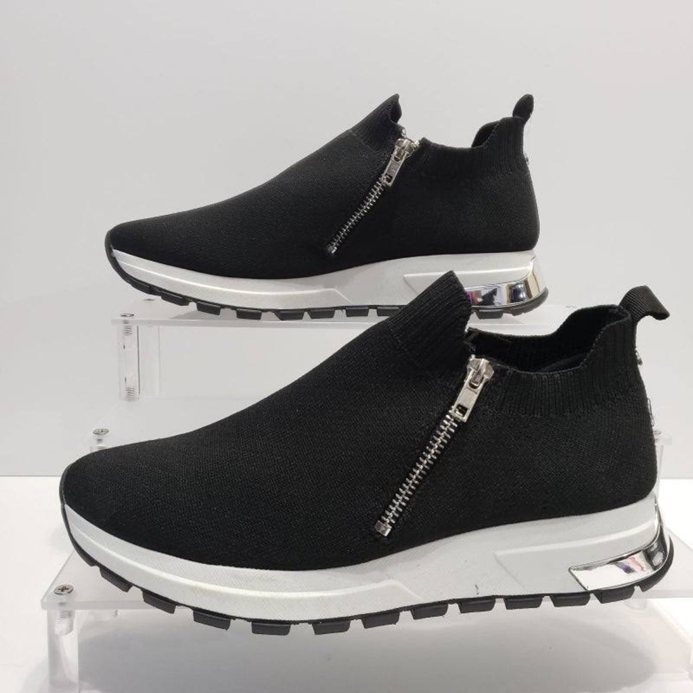 STEVE MADDEN SOCK SNEAKERS